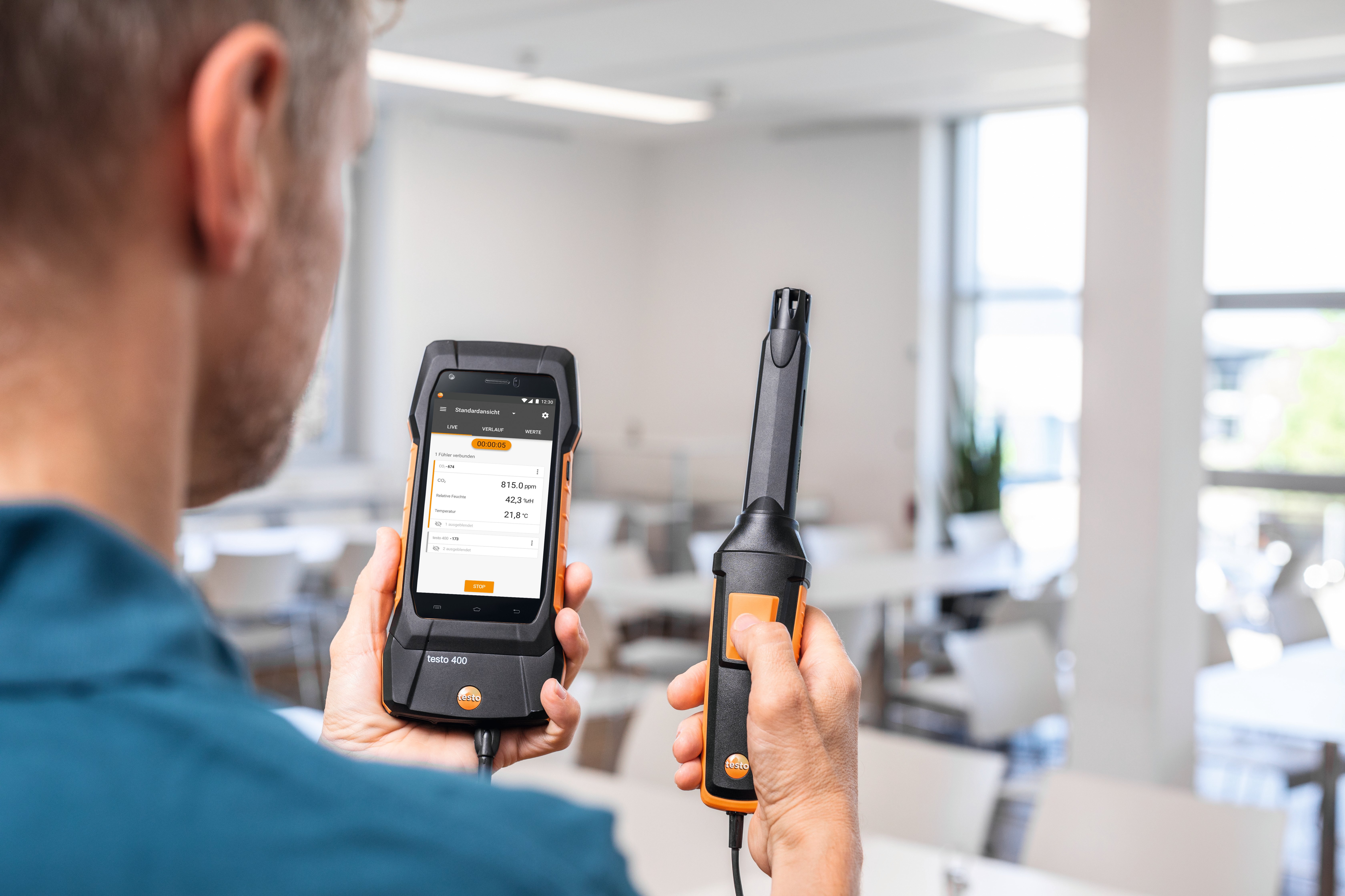 testo-400-0632-1551-co2-probe-with-bluetooth-incl-temperature-and-humidity-sensor-v1-de