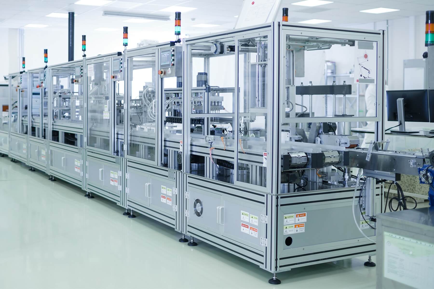 hq-i-fo-lg-industry-monitoring-2026-m-lp-use-case-img-3-1800x1200